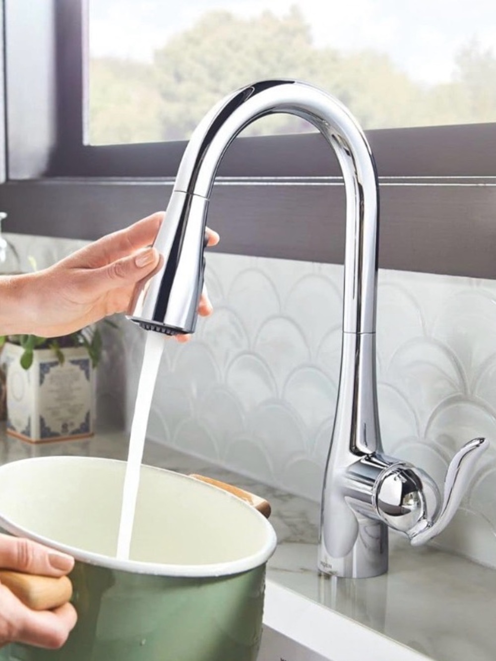 ⭐️ NEW ⭐️ Moen Arbor Chrome Single Handle Faucet 5995